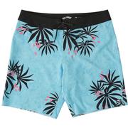 Billabong Sundays Pro Performance Boardshorts, 19