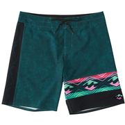 Billabong Burleigh Pro Performance Boardshorts, 19